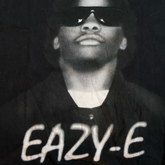 Vintage Easy E Shirt - Picture 4 of 11